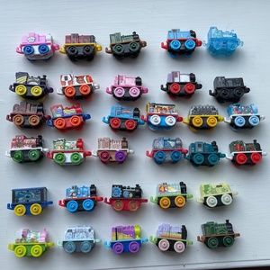 Thomas & Friends Minis Lot" 40+ Trains Mattel